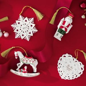 Christmas Classics fenyődísz hintaló 2025