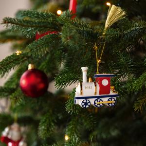 Christmas Classics fenyődísz mozdony 2025